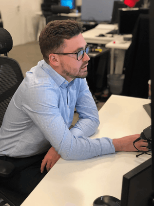 837939_d3229399e1e743b1969fd14aa6b1d08b_mv2_d_1537_2049_s_2